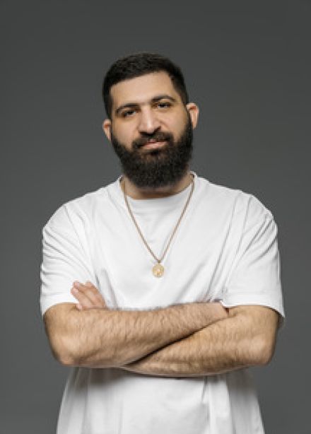 Гурам Амарян: Stand Up