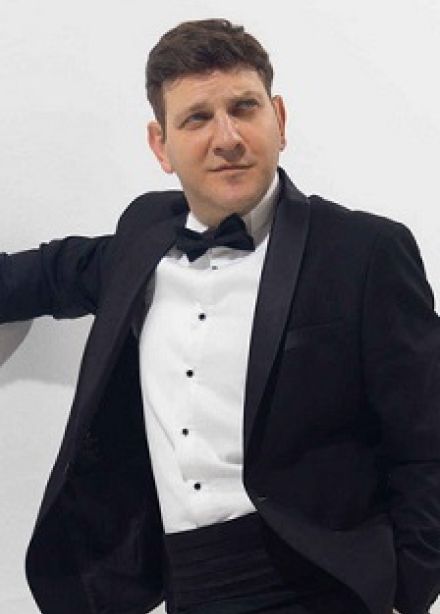 Карен Айрапетян. Сольный концерт с участием Государственного эстрадно-симфонического оркестра